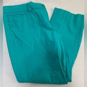 Limited Capri Dress Pants